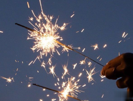 隐晦表达自己已经放下的句子 看透了心凉了说说