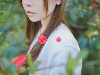 伤感QQ说说大全:有些话,你不经意的说出口,我却很认真的难过