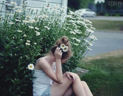 伤感说说大全:我会做到不打扰,不然怎对得起你的刻意躲藏