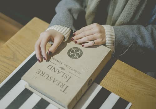 2018抖音伤感语录精选 大概这辈子不会再爱上谁了3