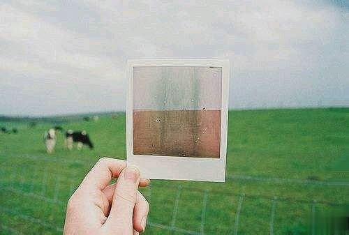 难过说说一个人伤感:走过曾经的风景,竟还会误会身旁仍有你2