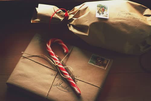 心情低落说说发朋友圈2018:你是我青春最烈的酒,而我也认真的醉过2