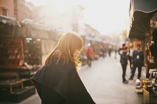 很伤感的非主流经典伤感说说 一瞬间泪流满面的伤感非主流说说2